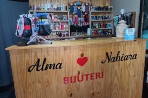 Alma & nahiara bijuteri