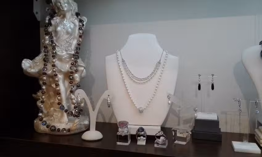 DUFOUR JOYAS &ndash; COLECCION MFUHR