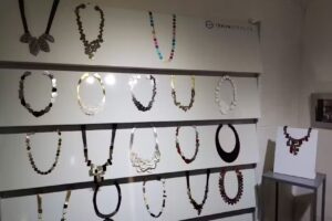 Iskin Sisters &ndash; Joyer&iacute;a Contempor&aacute;nea &ndash; Contemporary Jewelry