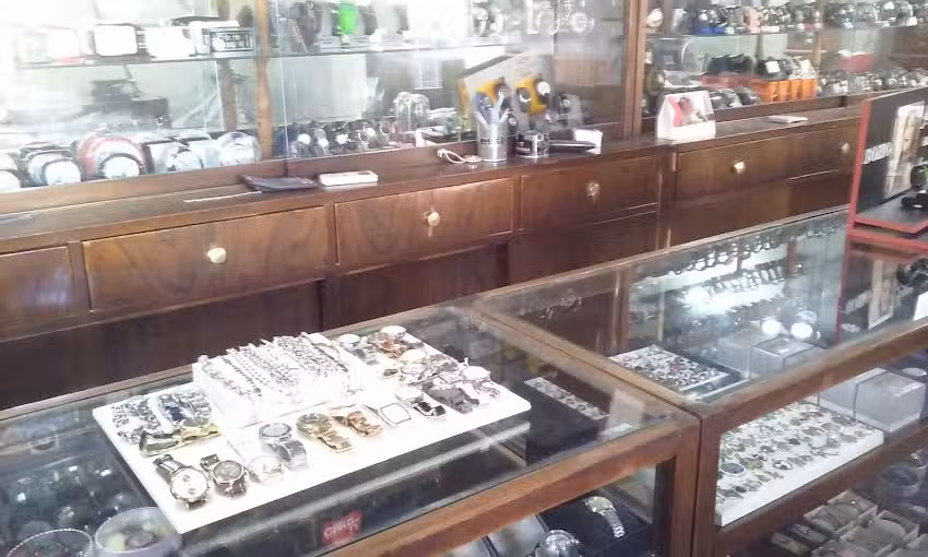 Joyer&iacute;a Y Relojer&iacute;a Mancifesta