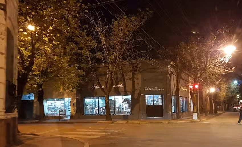 Plater&iacute;a Lossada